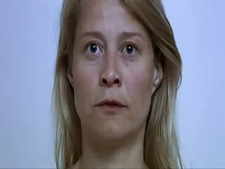 Ladyboy Miley տալիս Blowjob